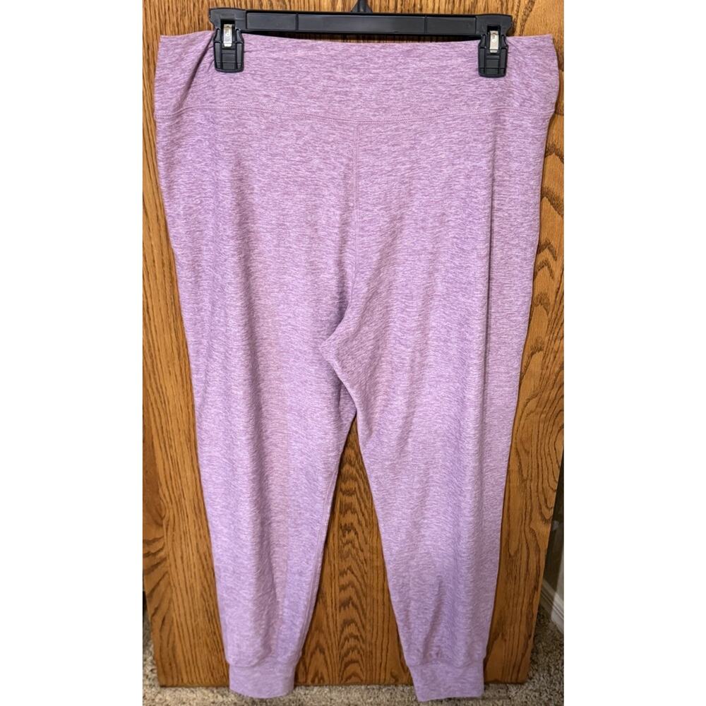 New Outdoor Voices Pants Woman’s RecTrek 2021 28" $98 Size: Large Color: Purple